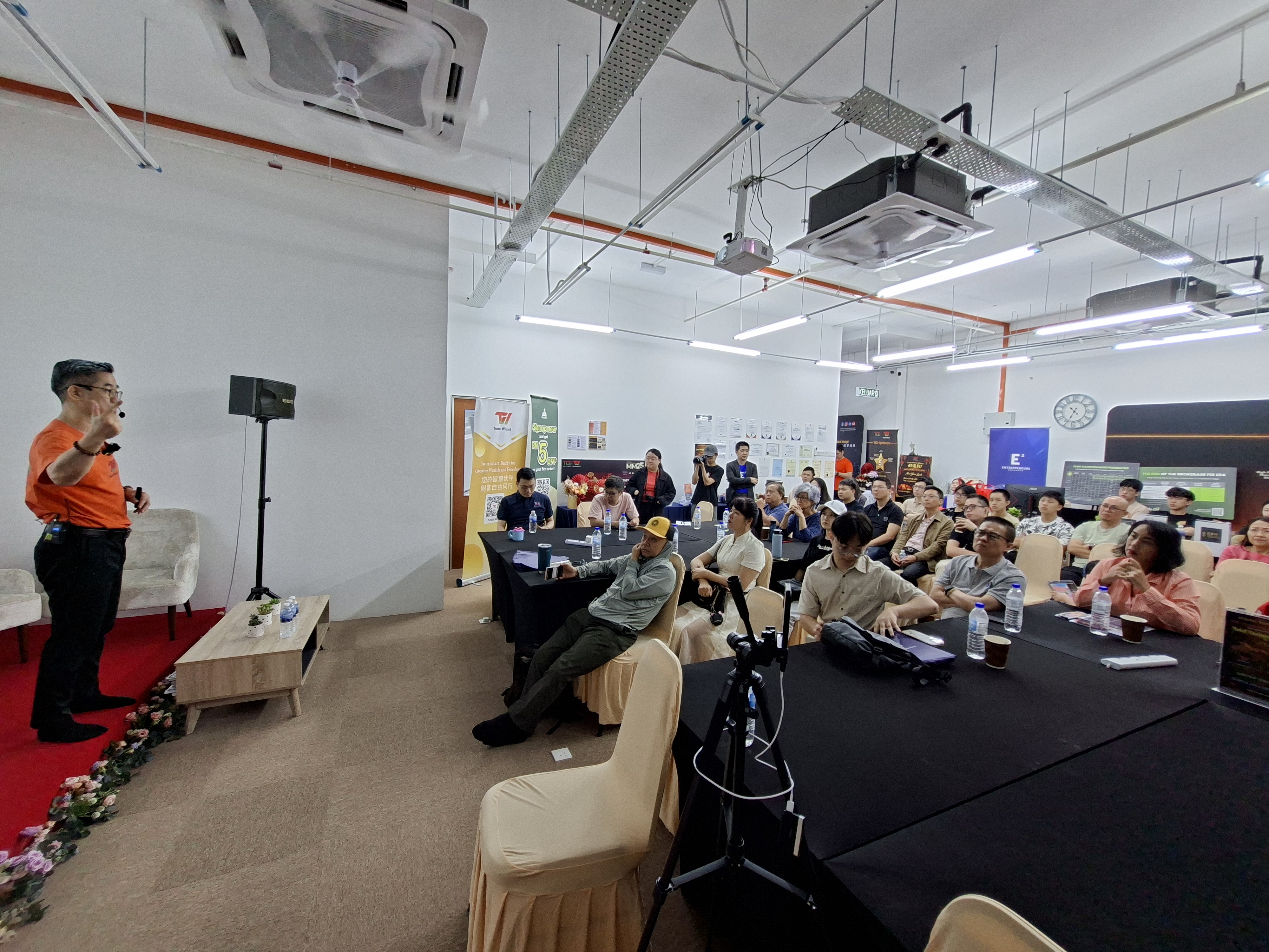 Trade Wizard Academy classroom